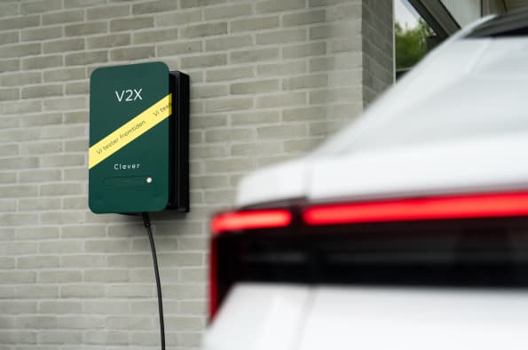 Polestar and Clever explore using EVs as a power bank for the home and ...