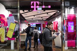 T-Mobile puts new limits on 2 wireless offers for customers