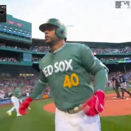 @RedSox: Back like he never left 😮‍💨 https://t.co/8xiUnrpilB