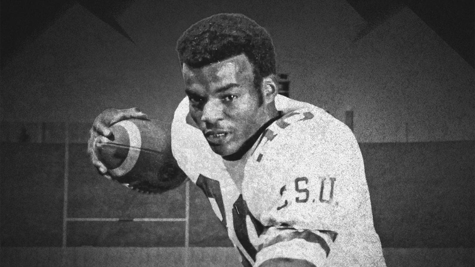 Rams Mourn Passing of Hall of Famer McCutcheon