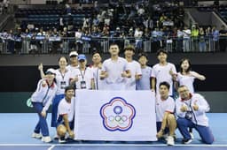台維斯盃》吳東霖關鍵第5點勝出！台灣逆轉瑞典重返總決賽資格戰