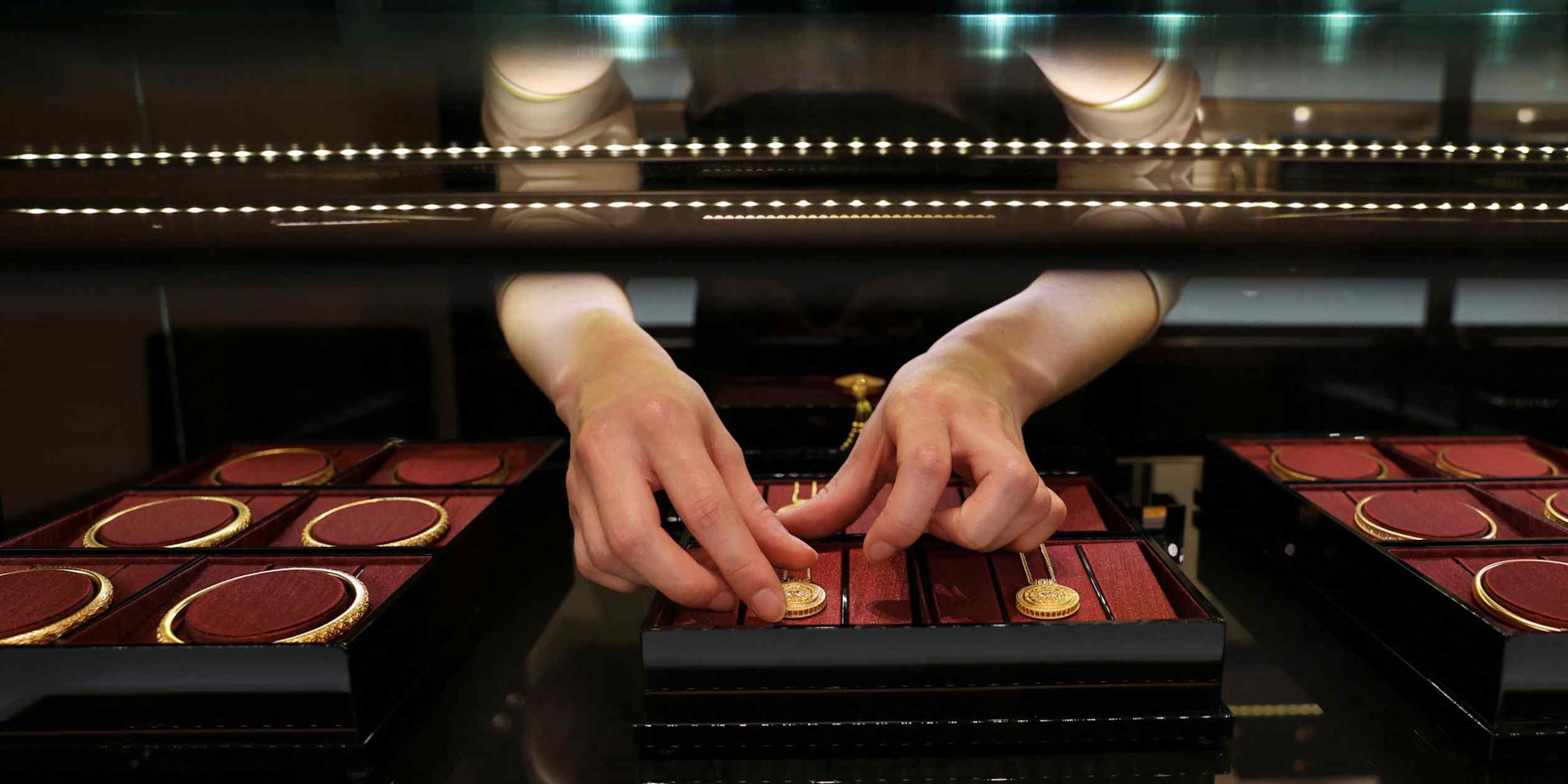 Laopu Gold stresses bright outlook and global plans as ...