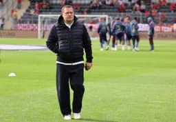 "Far bigger than just three points" - Eberl hails Bayern's ...