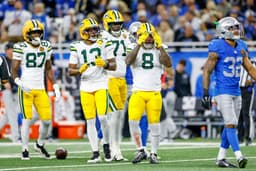 Packers made 'internal review' of Josh Jacobs amid trade ...