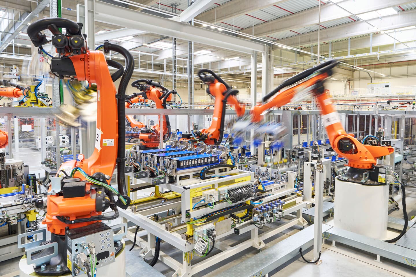 Over 1,100 per day. How Škoda manufactures batteries for electric cars - Škoda Storyboard