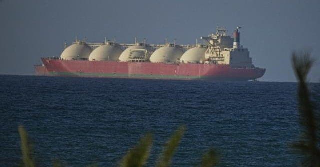 Iran Military Warns Ships “Will Be Destroyed” as Hormuz Closure Deepens