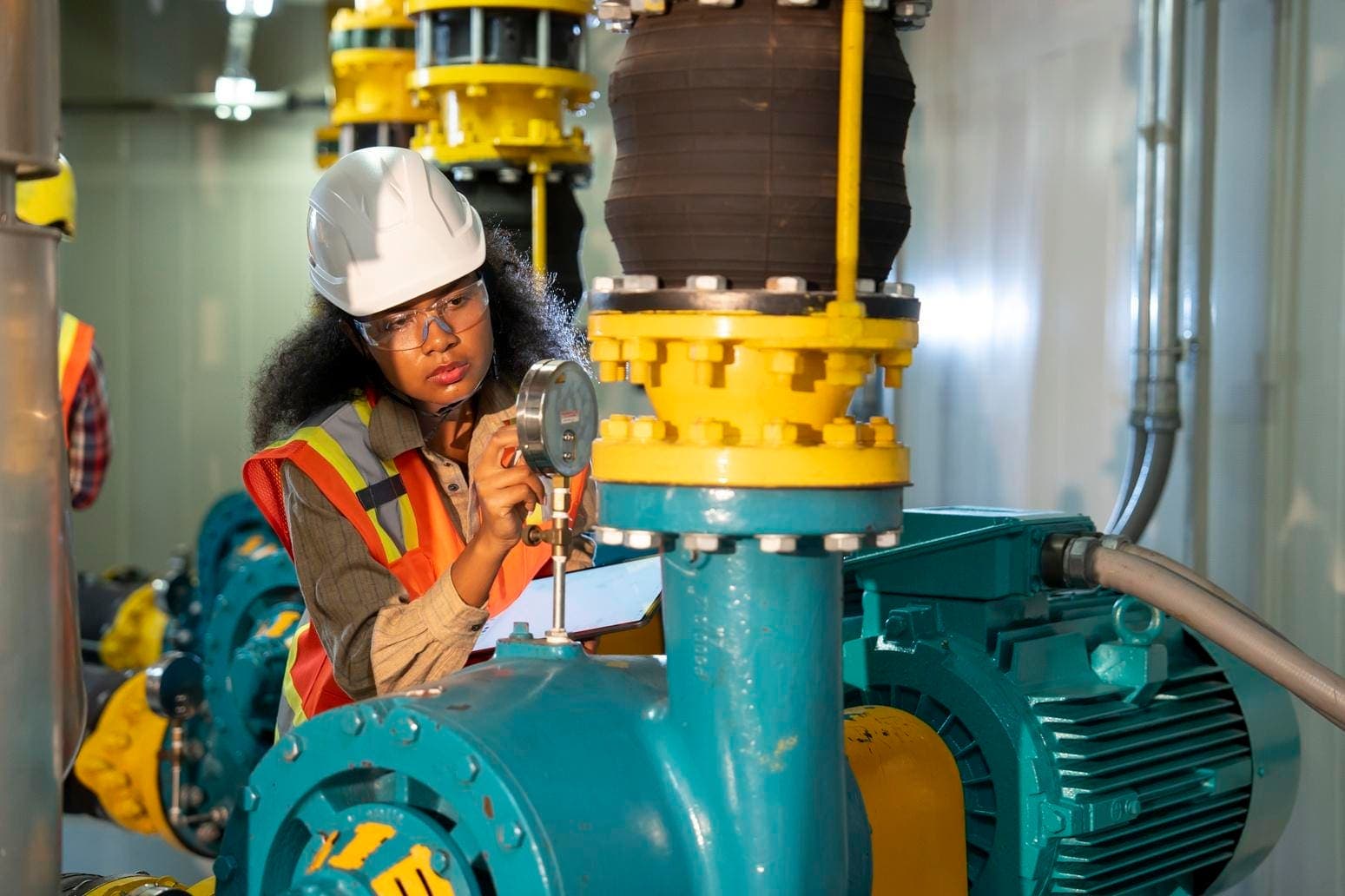 AI-Powered Equipment Maintenance: Why Clean Data Is ...