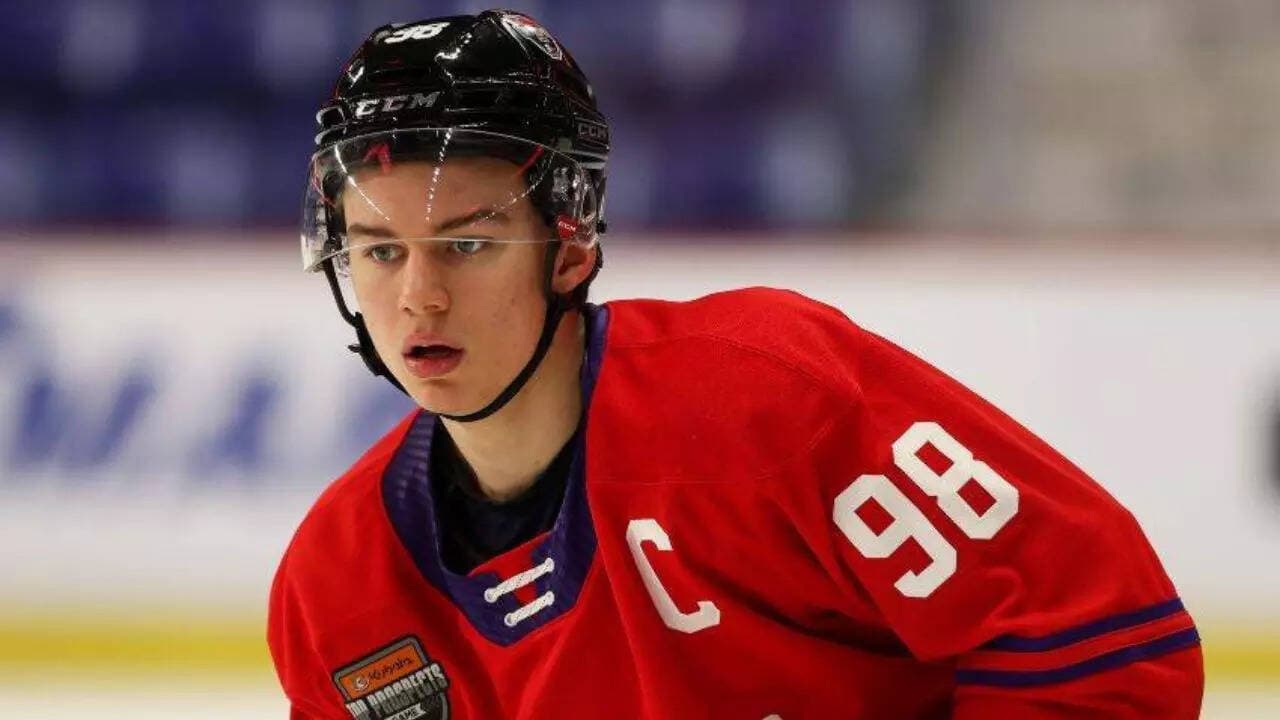 Connor Bedard's agent shares details about his contract ...