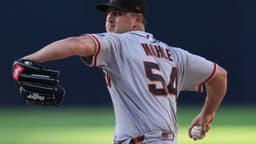 Giants trade starter Tyler Mahle to East-leading Braves