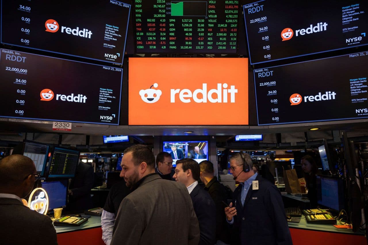 Online forum Reddit will join the influential and closely ...