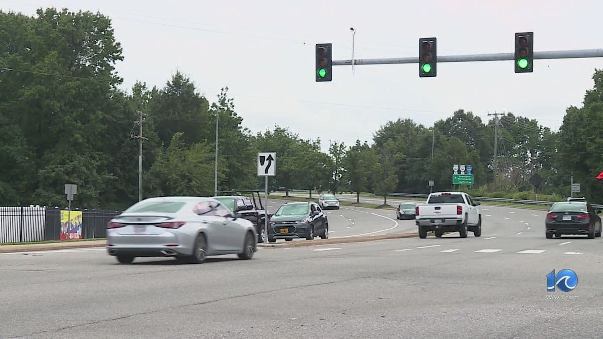 PPD: 2 men shot at intersection of Twin Pines Road ...