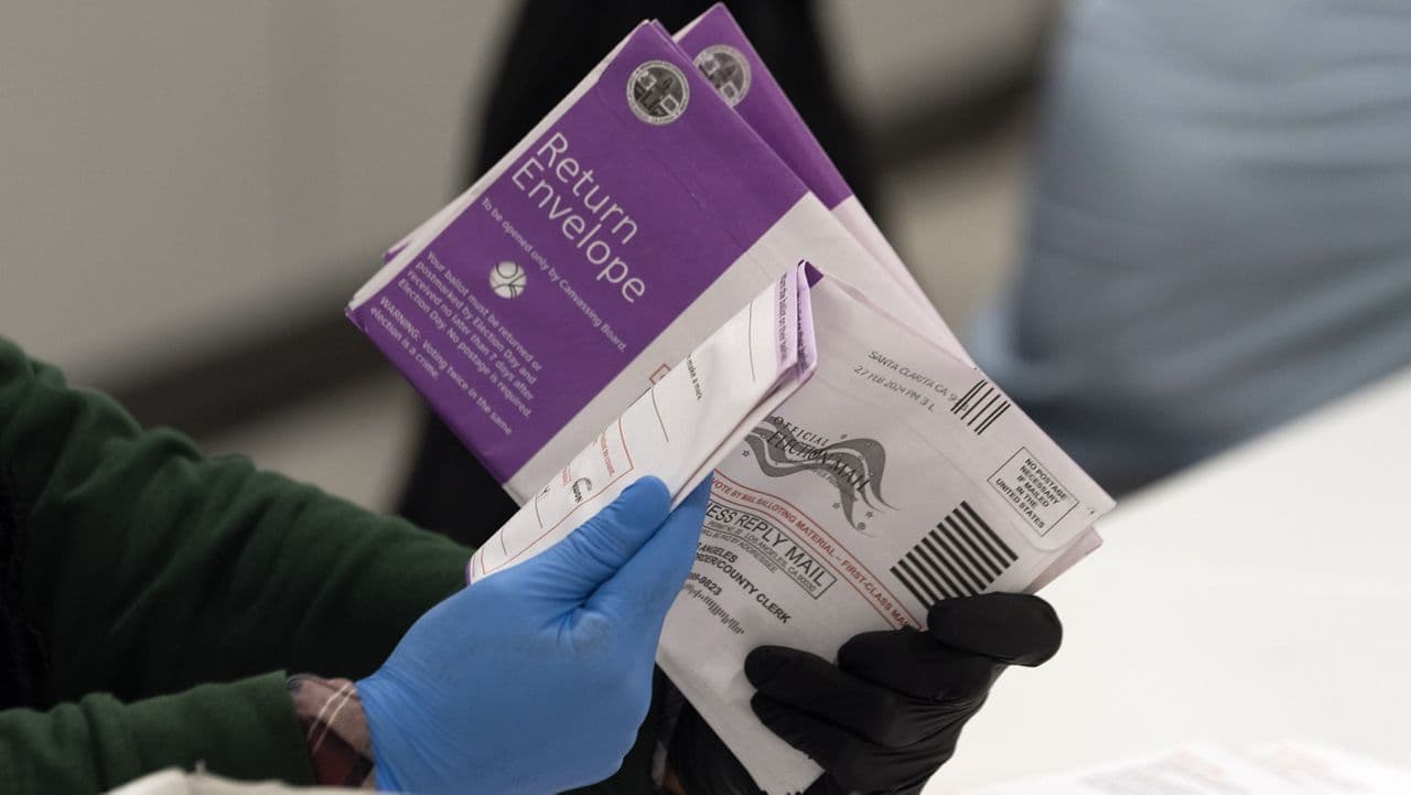 Here's a guide to request mail-in ballots before the deadline in Ohio