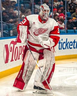 @KevinWeekes: **Keep an eye 👁️ **
Per sources, some nuggets for you fans ;
I’m told G Cossa could be on the move w...