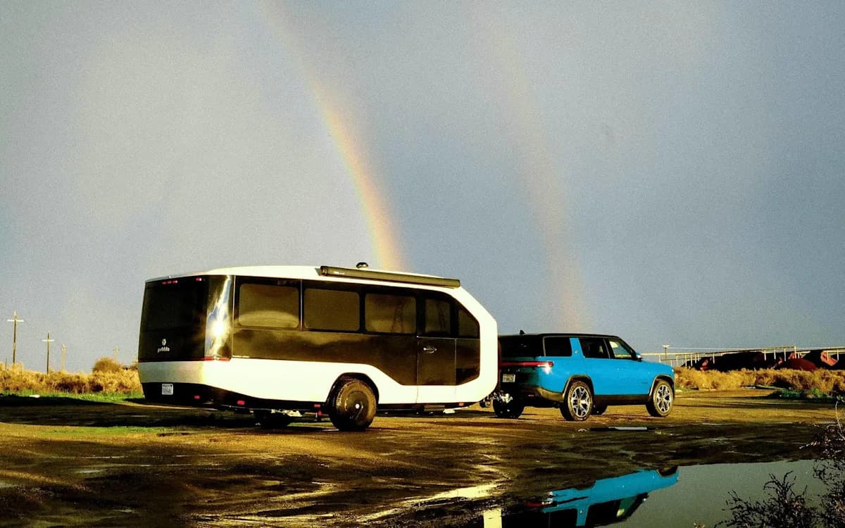 The Pebble Flow Is A $132K Electric Camper That Parks ...