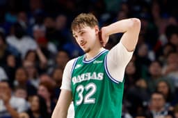Dallas Mavericks end partnership with jersey patch sponsor Chime