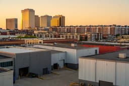 US CRE Market Growth Masks New Investment Challenges