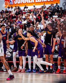 @Suns: 6 triples on the night for Koby 🎯 https://t.co/On3ObQ8AGy