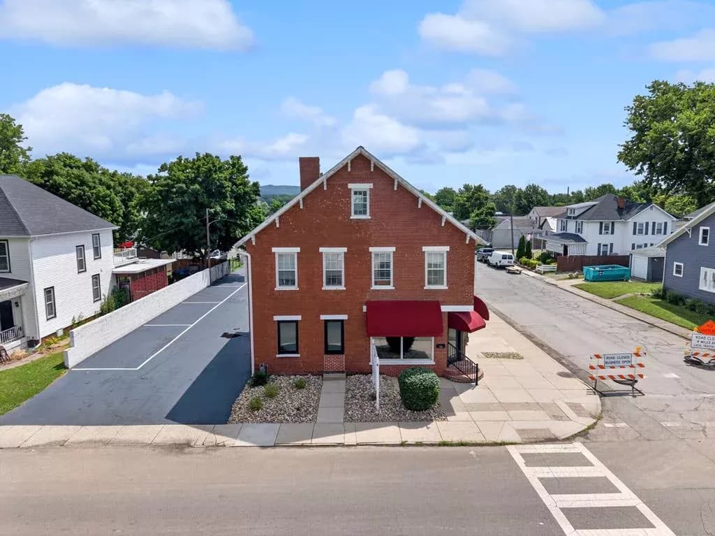 275 N High Street Chillicothe OH 45601 Business & Property