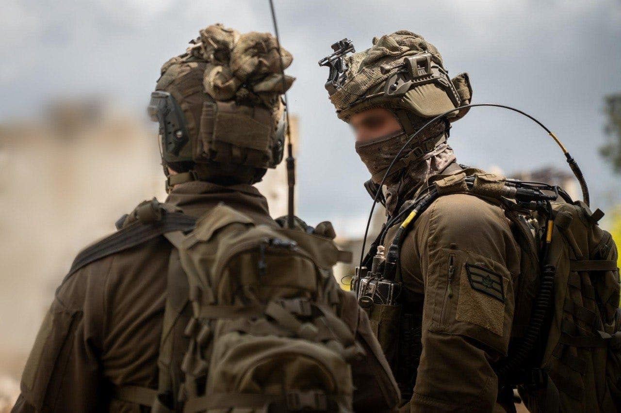 Operation Epic Fury — Iran ceasefire/China AD to Iran amid IAMD strain & Hegseth briefing, Hormuz UUV ops