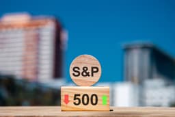 S&P 500 Falls As Investors Shift Forward-Looking Focus ...