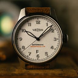 Textured White Dial - *Limited Edition* 42mm Automatic ...