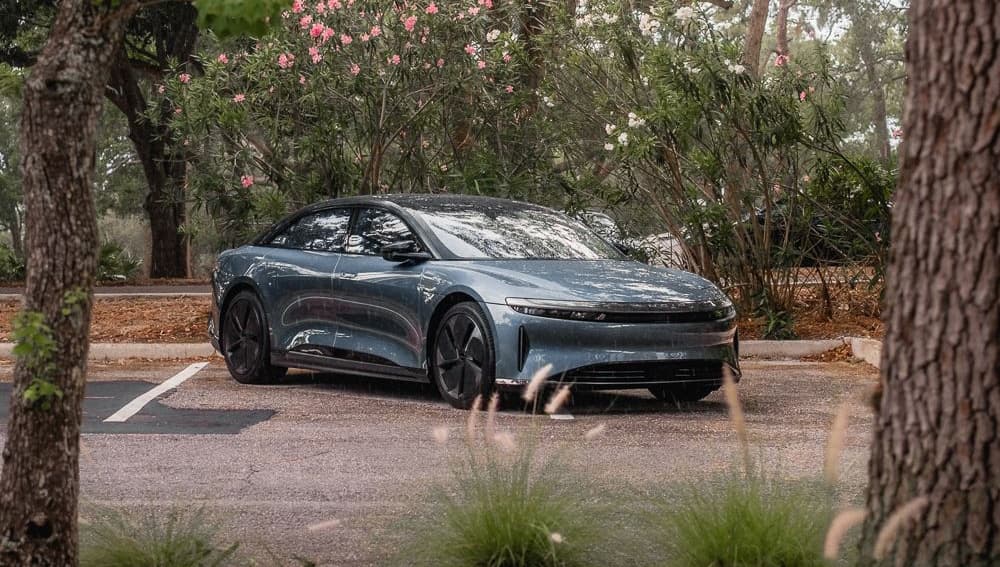 Lucid's Air Sedan US Sales Plunged 63% YoY in Q1, Cox Automotive Says | EV