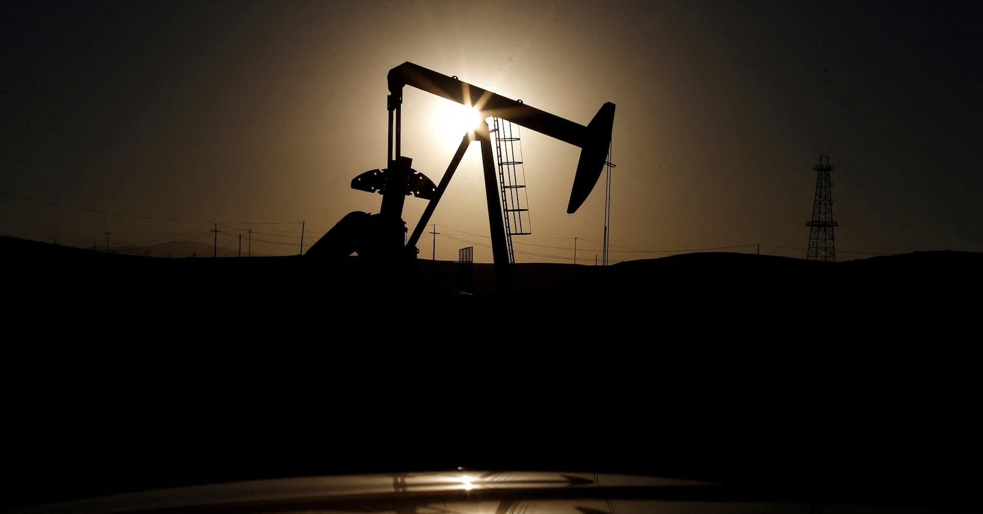 World faces largest-ever oil supply disruption on Middle East war, IEA says | Reuters