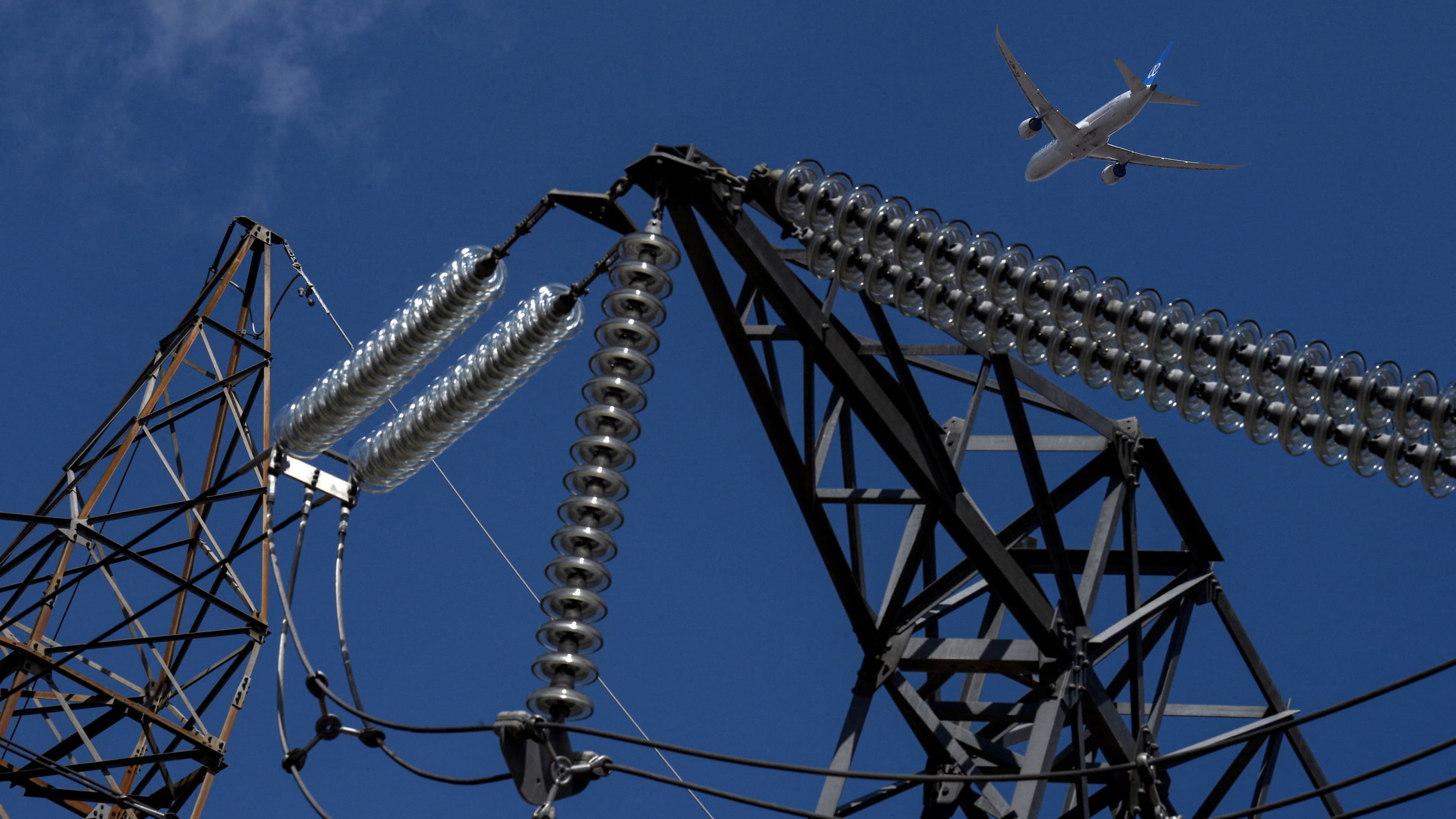 AI gives utilities a chance to climate-proof the grid