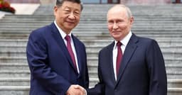 Xi Welcomes Putin in Beijing as China Balances Russia Alliance and Trump Diplomacy