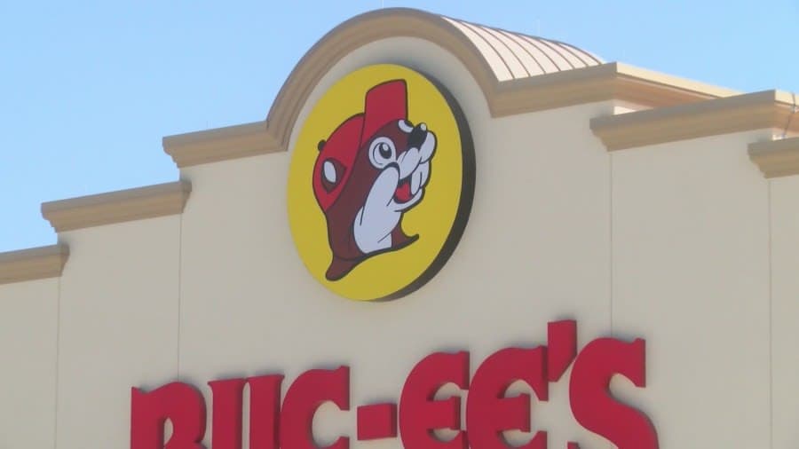 Parents prepare for traffic as Arkansas' first Buc-ee's opens ...