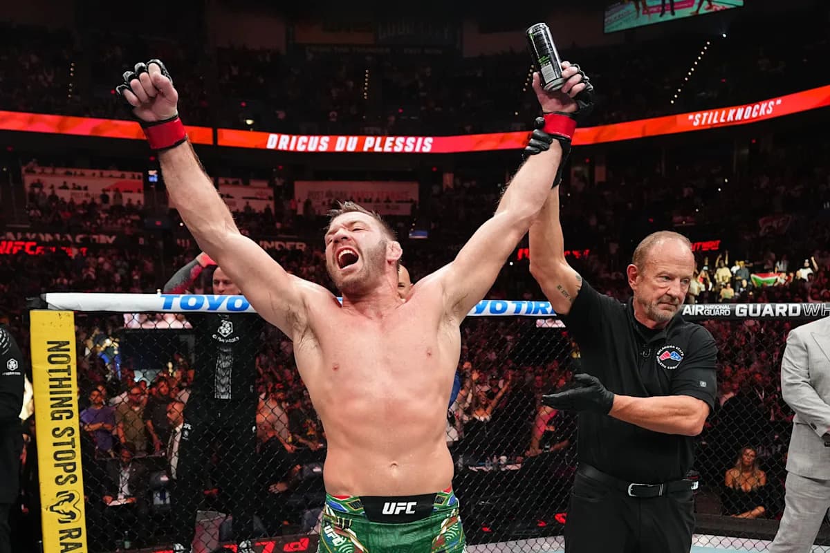 Dricus Du Plessis had a message after big UFC comeback win