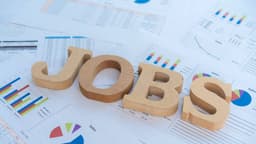 New jobs data reveals troubling wave of cuts at retail and restaurant chains