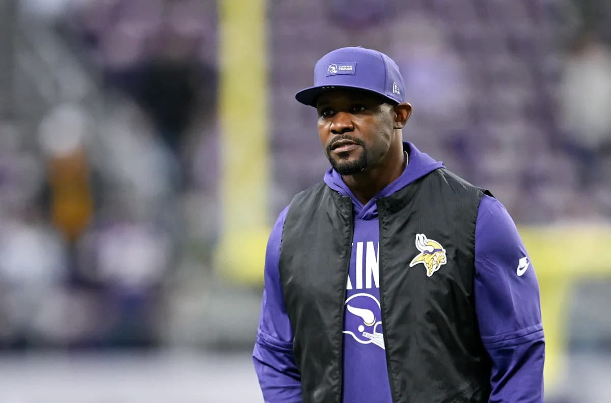 Brian Flores' legal team served subpoenas to 25 NFL teams as part ...