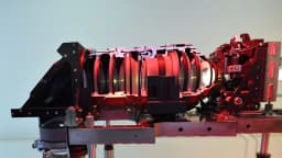 Bipartisan Bill Seeks Tougher Curbs on Chinese Chipmaking Tools | NTD