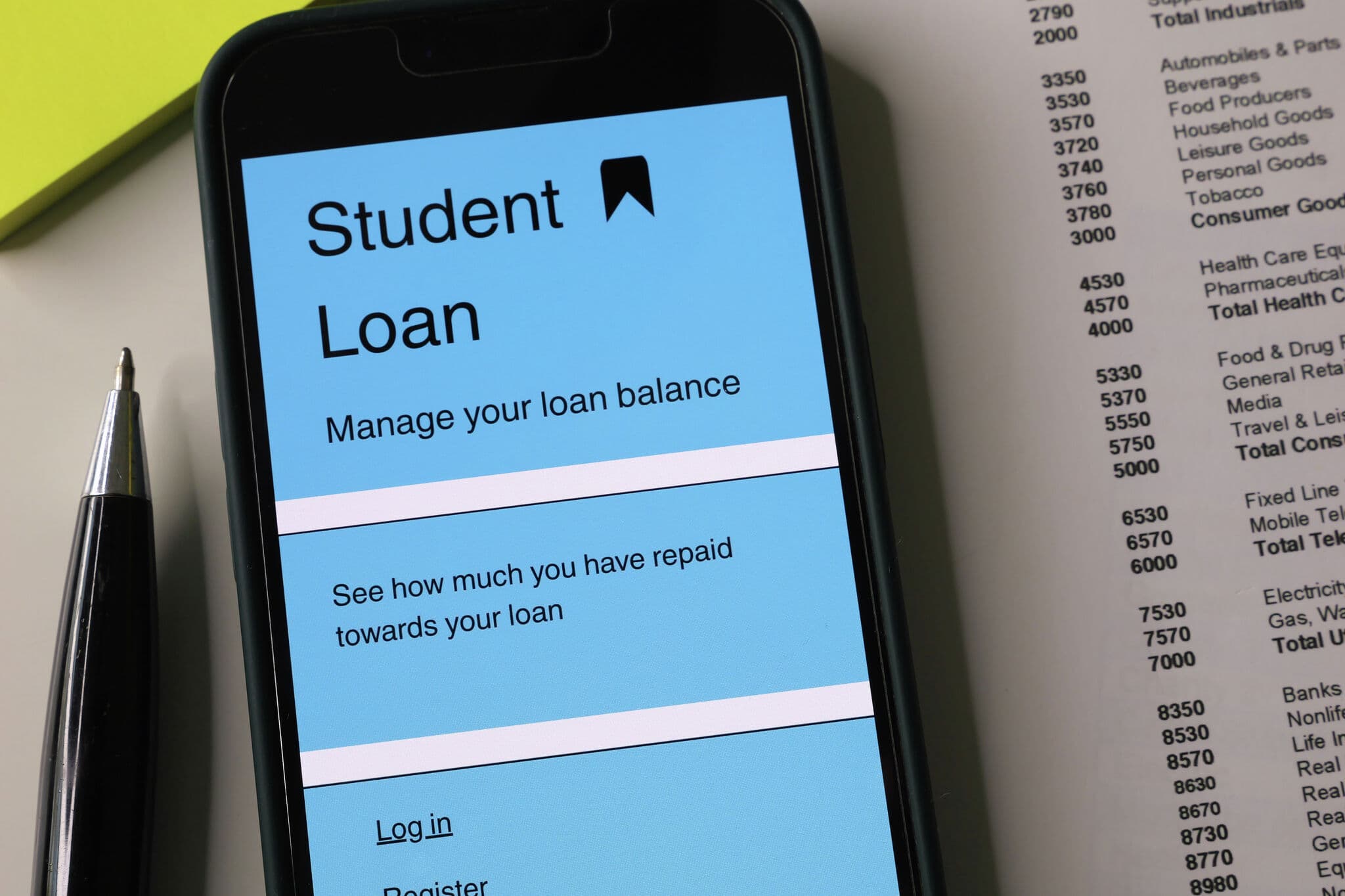 High-stakes lawsuit against student loan giant paused as settlement looms