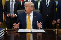 Trump administration can resume speedy deportations, federal appeals court rules