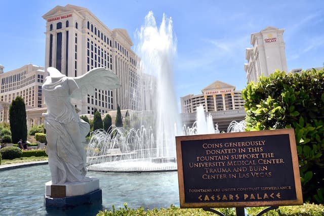 Caesars' plan to borrow $1.3 billion for asset shift hits opposition