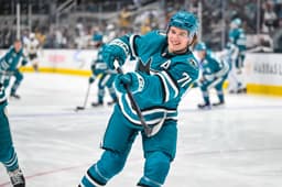 SJHN Daily: Celebrini Reaffirms Commitment to Sharks, Comrie & More Sign With San Jose, Rookie Faceoff Dates Announced