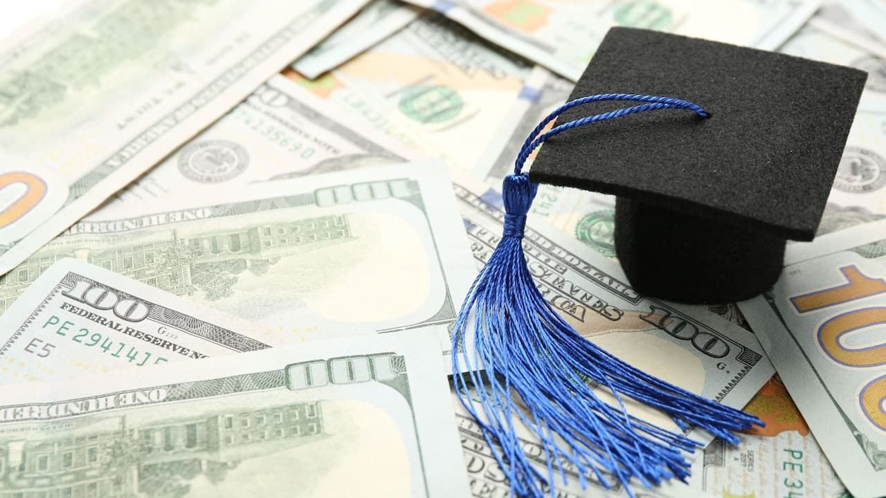 Alabama students named winners of college-sponsored National Merit Scholarships
