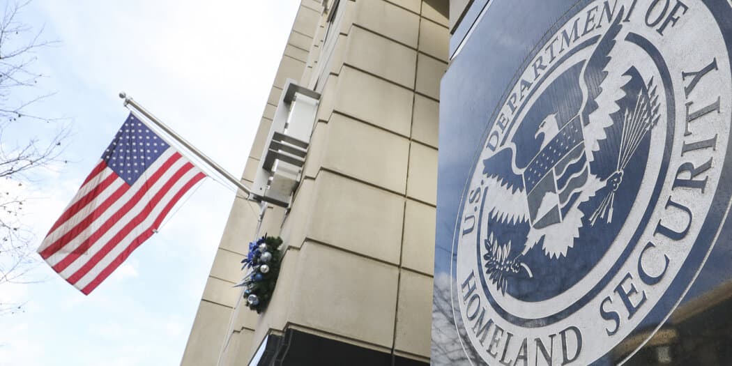 Restoring Independence to Government Watchdogs