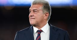 Joan Laporta accused of 'acting for the media and the fans' ...