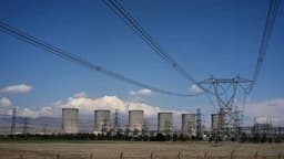 Protesters in Iran voice anger at US and Israel following ceasefire agreement