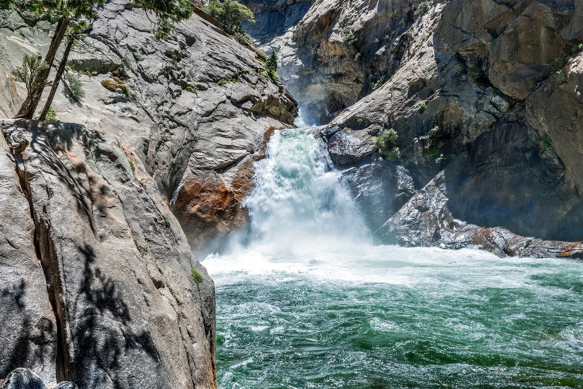 Bay Area couple drowns at waterfall in Kings Canyon National Park