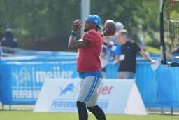 Panthers Restructure Quarterback Roster