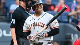 “Red Sox Fans Boo Their Own Players” – MLB Analyst Predicts Hostile Welcome For Rafael Devers On Boston Return