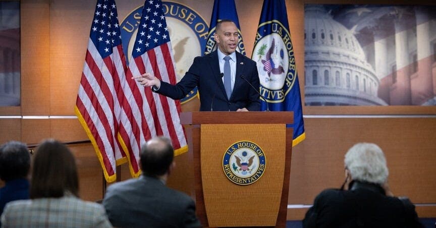 Hakeem Jeffries Avoids Israel Aid Guidance as House Democrats Split Over Vote