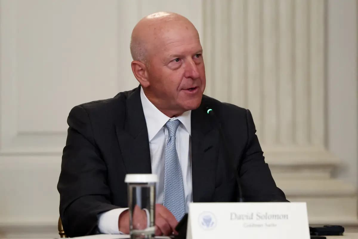 Federal Debt Tops $40T, Treasury Intervenes in Bond Market