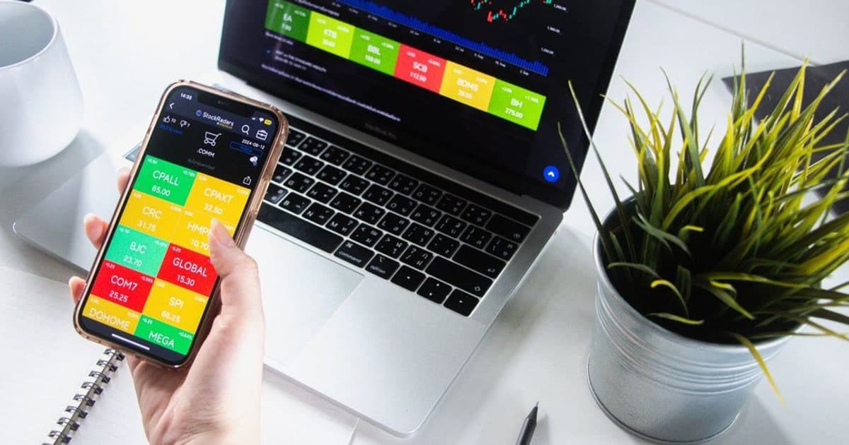 BMO Covered Call Tech ETF Seeks Income From Market ...