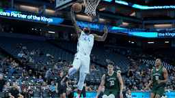 Warriors Blue Team Falls to Bucks in California Classic