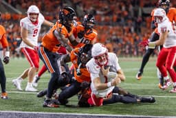 Oregon State opens the JaMarcus Shephard era as a ...